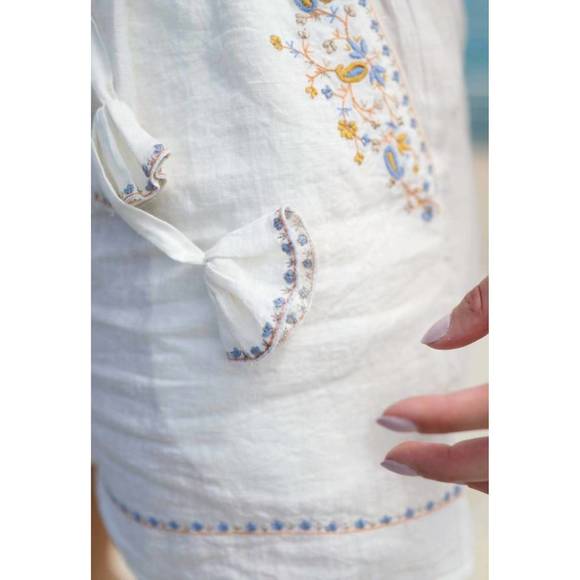 NEW SCARLETT POPPIES escape shorts embroidered linen resort shorts in simply whi - Picture 4 of 4